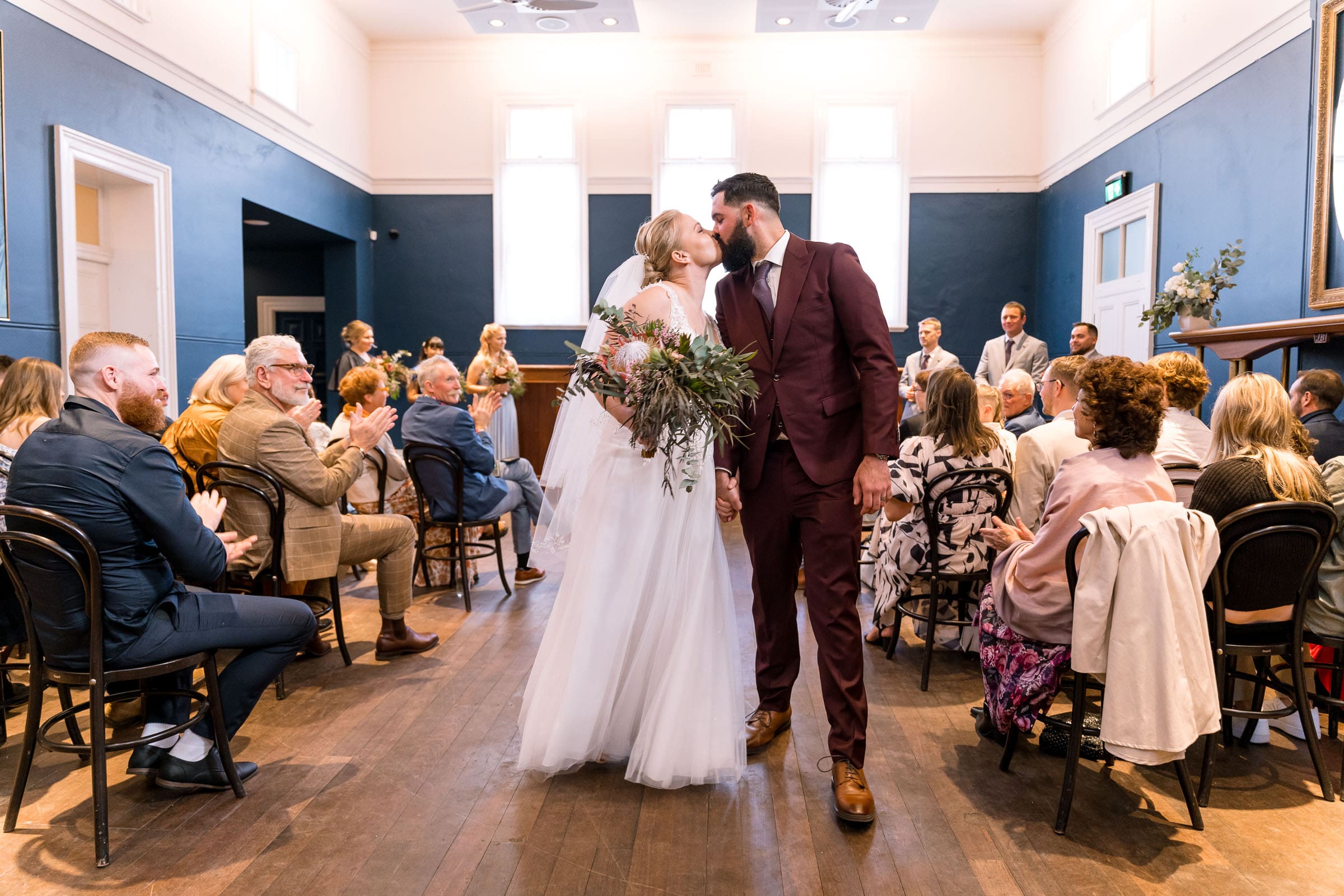 Romantic kiss during elopement